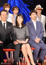 组图：《家族狩猎》篠田麻里子挑战不良少女