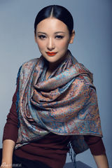 组图：杨舒写真大片曝光 安静优雅文艺范儿十足