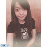 组图：王中磊17岁女儿长腿清秀 姐弟有爱互动