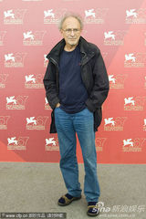 高清：《无果之路》媒体会 索萨蒙露甜笑和导演密语