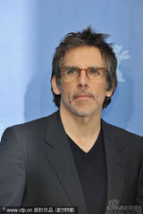 幻灯图集：《格林伯格》记者会 本-斯蒂勒亮相