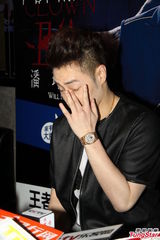 组图：潘玮柏自曝可能闪婚 拼命工作为了结婚生子