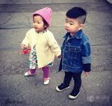 组图：韩国喜感小正太妹妹现身 兄妹萌样惹人爱