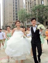 组图：好声音陈冰婚纱照曝光 被曝去年已婚