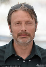 组图：伊娃-格林助阵《救赎》女汉子气场十足