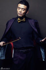 组图：纯爷们杨烁魅力难挡 气质深沉别具韵味