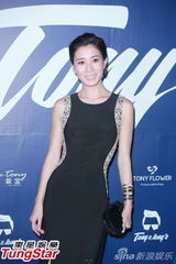 组图：吴镇宇回应微博事件 称自己并不火爆