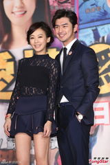 组图：陈柏霖陈意涵新片谈情 郭书瑶鸡排妹比美