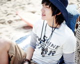 高清组图：李民浩文彩苑代言 亲密恩爱阳光活力