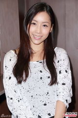 组图：廖启智坦言为牌照事件心情尴尬不平衡