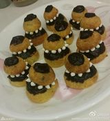 组图：蔡依林微博三宝 钢管屋虎做蛋糕