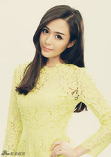组图：汤晶媚写真曝光 清新甜美似邻家少女
