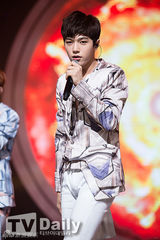 组图：《MCD》上演SOLO大战 太阳一举夺冠