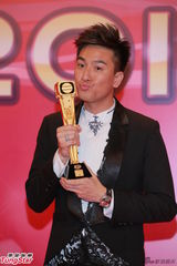 组图：马国明获我最喜爱电视男角色奖