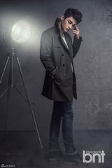 高清组图：徐仁国拍时尚写真 冷酷眼神魅力十足