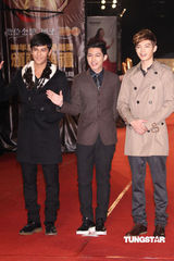 组图：金钟奖红毯飞轮海帅气亮相 任颁奖嘉宾