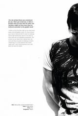 组图：《行尸走肉》男星诺曼-瑞杜斯不羁登杂志