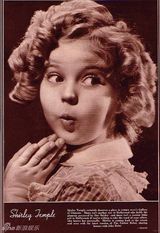 组图：秀兰邓波儿童星期可爱萌照似洋娃娃