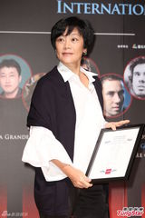 组图：林嘉欣台湾出任电影节评审 宣布复出影坛