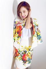 组图：路晨港味儿大片时尚潮装俏丽动人
