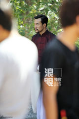 组图：《师父》片场照 廖凡以一敌众展宗师范