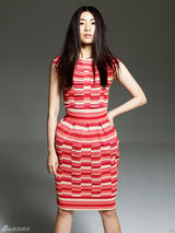 组图：刘庭羽时尚大片曝光 性感卷发尽显妩媚