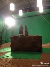 组图：花千骨曝毁容照 赵丽颖嘴角流血双眼蒙纱