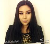 组图：超女纪敏佳被疑整容 自拍变锥子脸女神
