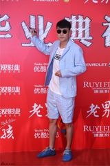 组图：筷子兄弟现场跳小苹果 崔永元小沈阳助阵