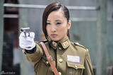 组图：李艳《一代枭雄》帅气军装霸气出镜