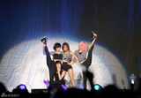 高清组图：韩偶像组合2PM开个唱 热歌劲舞人气爆棚