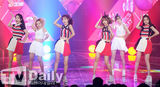 组图：《The Show》女团争奇斗艳献动感舞台