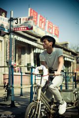 组图：谢霆锋高圆圆赤裸缠绵 赵又廷你怎么看？