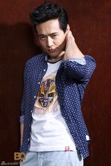 组图：高云翔登杂志封面 诠释轻熟偶像魅力