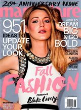 组图：绯闻女孩布莱克风骚撩发 大衣不忘秀长腿