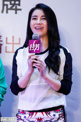 组图：闫妮胡歌亮相《生活启示录》发布会