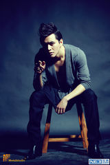 组图：黄明暗黑概念大片  眼神迷离展熟男范