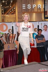 组图：李丽珍力挺《女人》 自曝前夫令其做噩梦