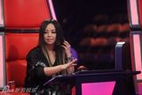 组图：好声音12日首播 那英阿妹互呛火药味浓