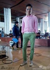 组图：《监狱风云》小弟有了！何盛东吸毒被拘