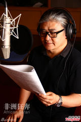 组图：刘欢卢璐夫妻档首合作 配音度过结婚纪念