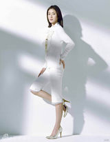 组图：天海祐希-日本娱乐圈的“女王大人”