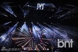 组图：JYJ举行新专发布会 露胸肌秀性感