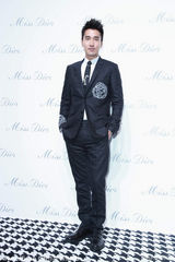 组图：赵又廷婚后亮相 章子怡宋慧乔倪妮斗艳