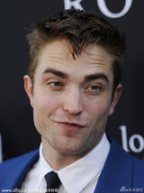 组图：药不能停！帕丁森亮相首映变雷人表情帝