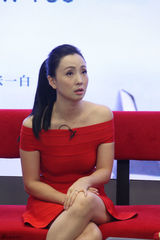 组图：《忘了去懂你》主创做客新浪娱乐