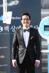 独家高清：又是一年百想红毯 众星云集争奇斗艳