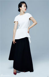 组图：颜丹晨摩登时尚大片 演绎都市女神风范