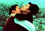 组图：单身慎点！看的也是醉了！七夕看电影中的经典之吻
