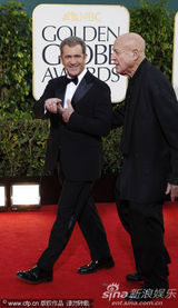 组图：梅尔·吉布森低调现身金球奖红毯